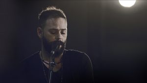 אור שר מתוך קליפ הסינגל החדש.